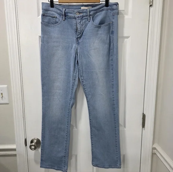 Levi's 314 Shaping Straight Jeans 31x30 Light Wash Stretch Mid Rise Tummy Contro - Picture 2 of 10